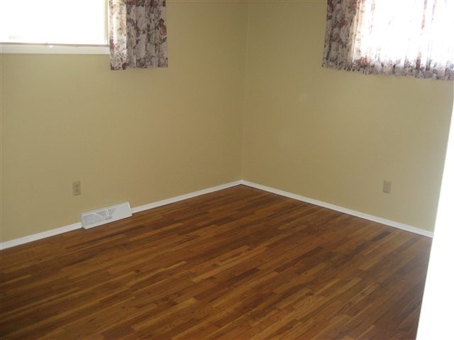 2817  E 38TH - Photo 6