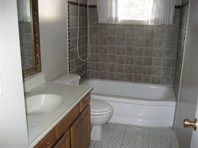2817  E 38TH - Photo 7