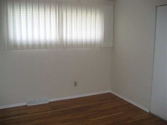 2817  E 38TH - Photo 9