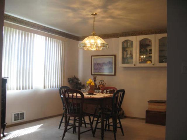 6625  N Austin - Photo 4