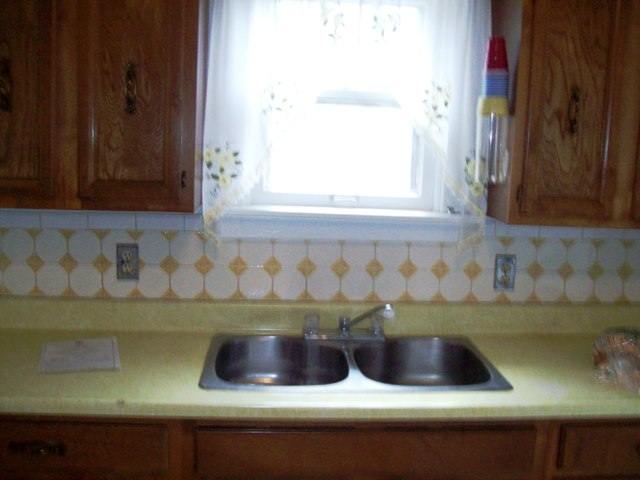 5707  N Wall St - Photo 4