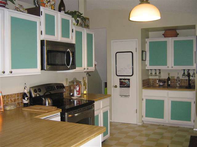15319  E 14th Ave - Photo 5