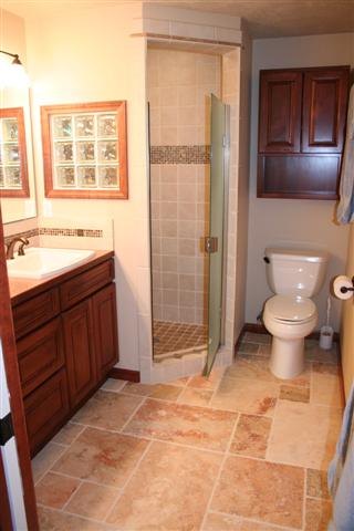 1222  W Elmwood - Photo 7