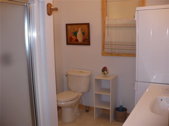 4077 Tamarack Bay Rd - Photo 4