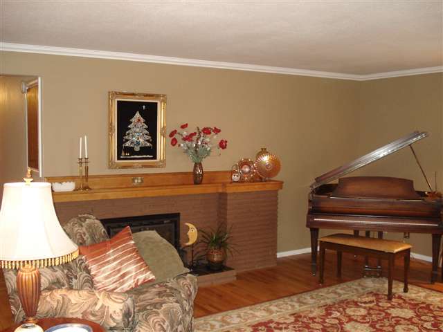 3216 N Ella Rd - Photo 3