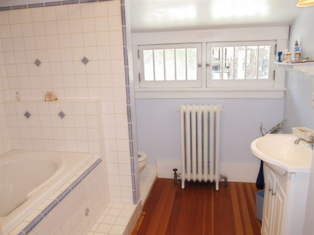 703  W 23RD - Photo 7
