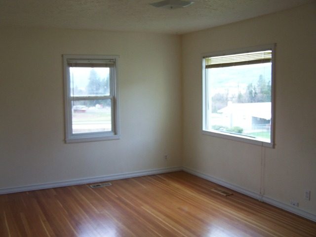 762  N Pine St - Photo 6