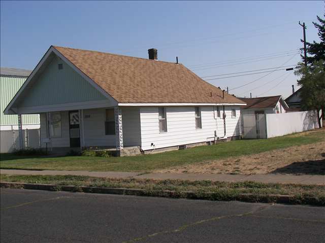 3018  E NEBRASKA - Photo 9
