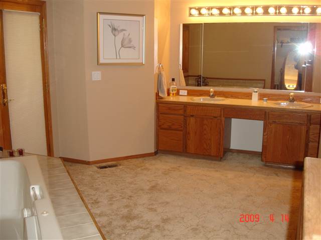 3815  S Lloyd St - Photo 8