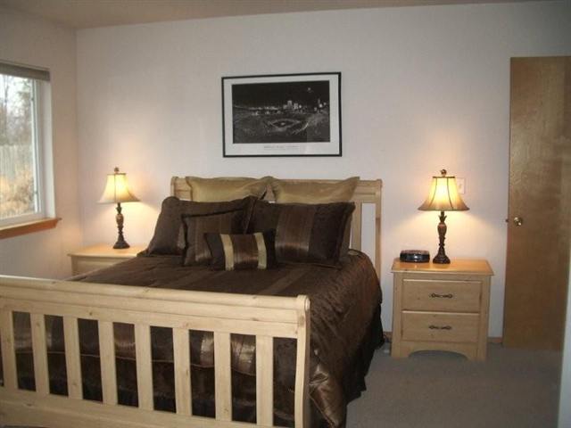 1736  N McMillan Ln - Photo 5