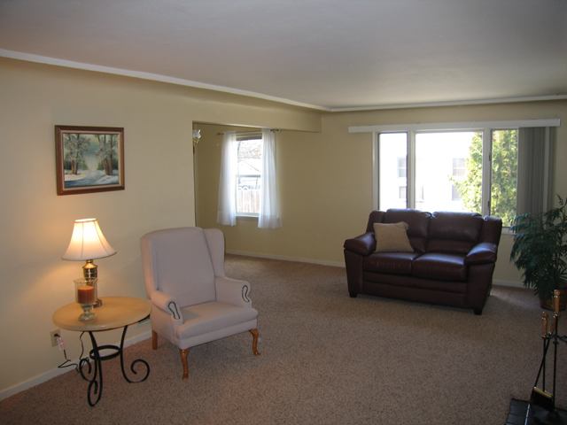2503  W Lacrosse Ave - Photo 3
