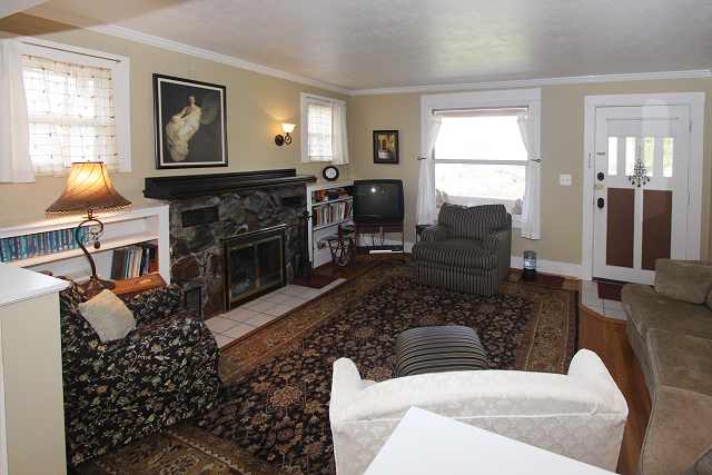 916  E 34th Ave - Photo 3