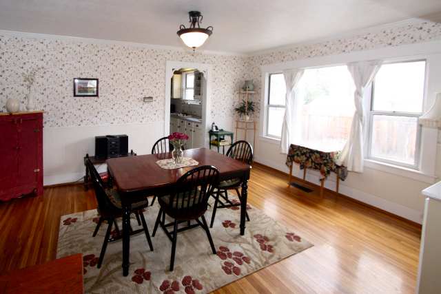 916  E 34th Ave - Photo 4
