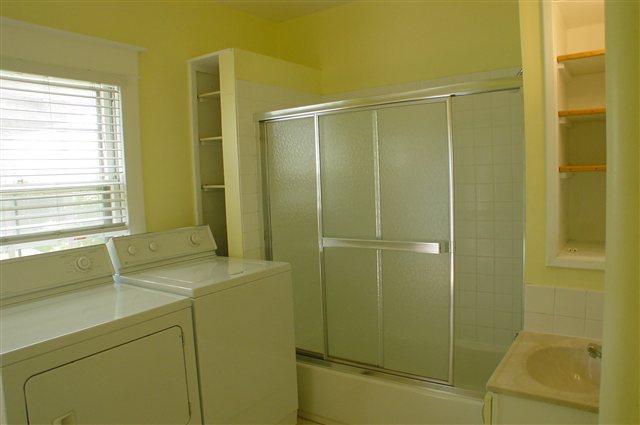 1207  W Fairview Ave - Photo 6