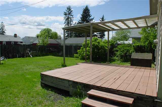 1207  W Fairview Ave - Photo 9