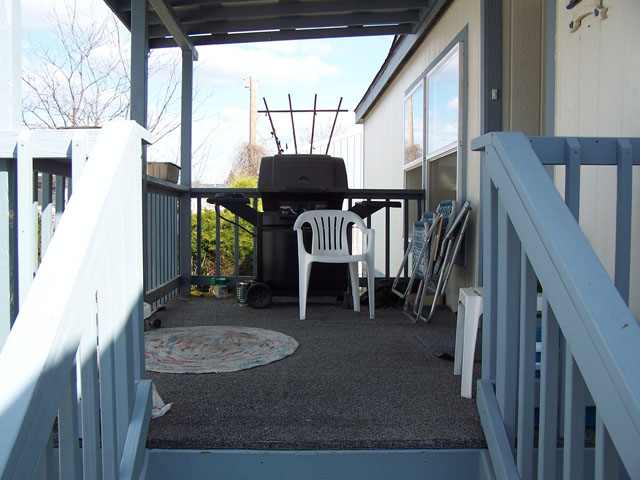 4112  E Center Rd - Photo 7