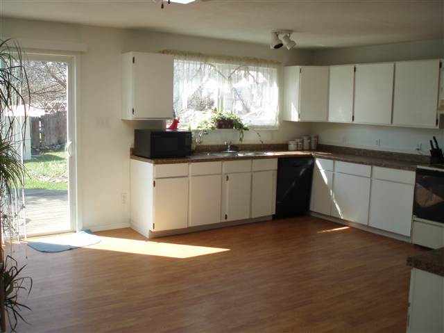 2114  E RICH - Photo 4