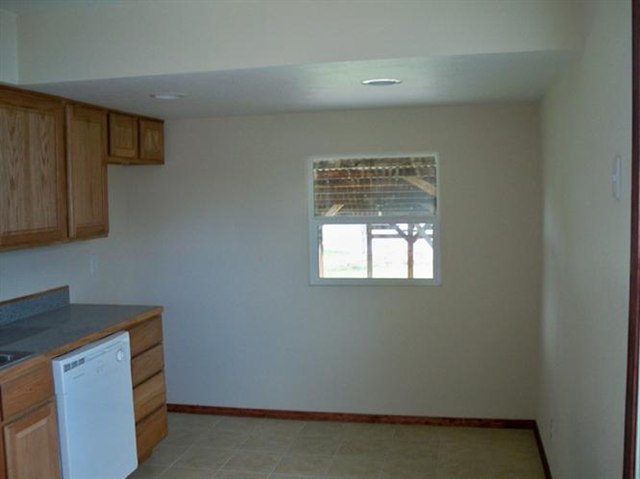 14516 E Longfellow - Photo 5
