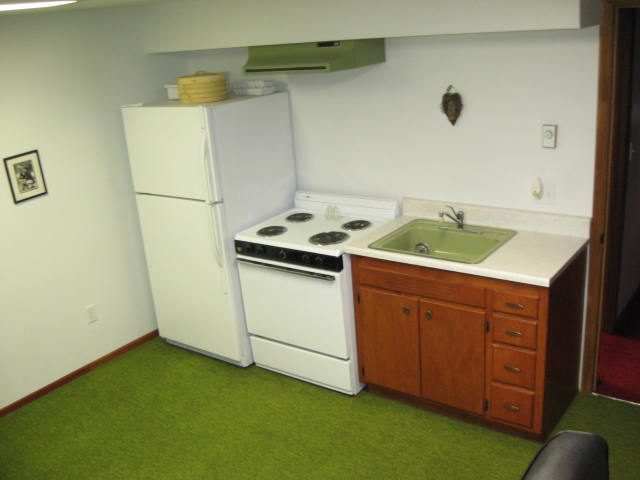 11821  N Normandie - Photo 9