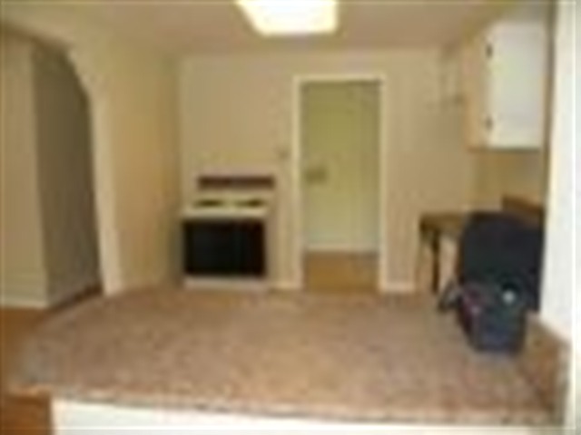 2619  E Garden Ave - Photo 4