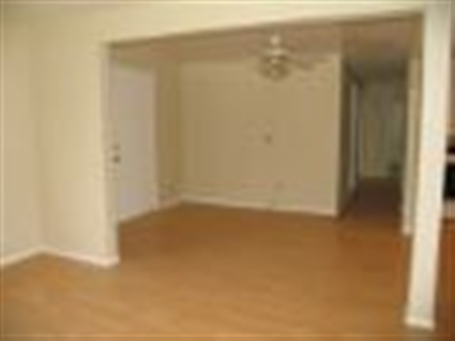 2619  E Garden Ave - Photo 5