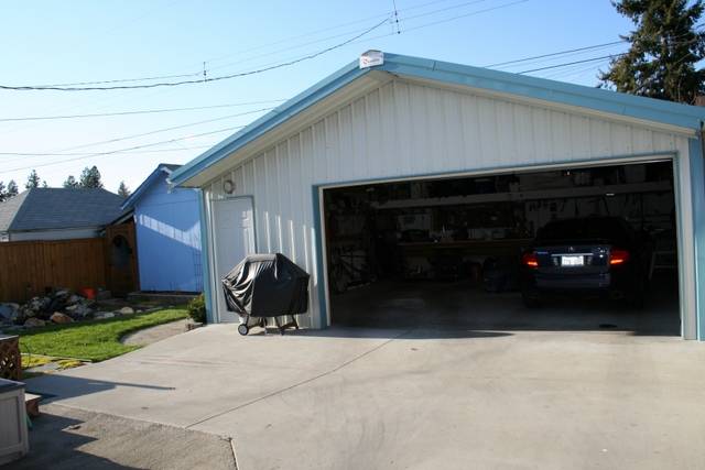 827 E Heroy Ave - Photo 9
