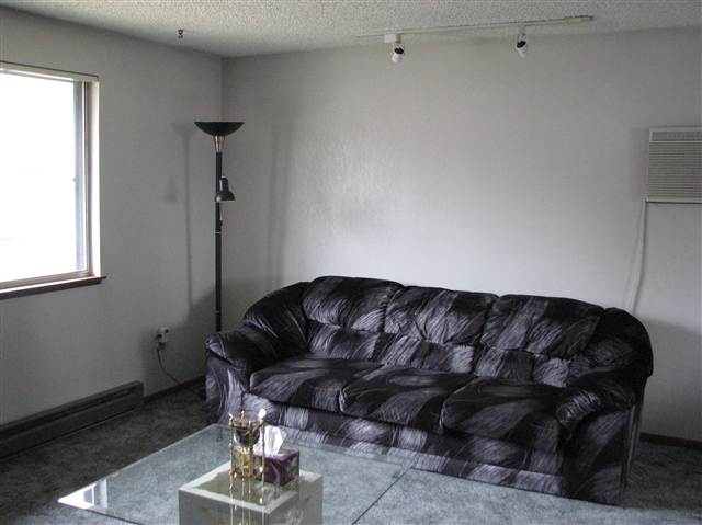3914  E Bridgeport - Photo 4