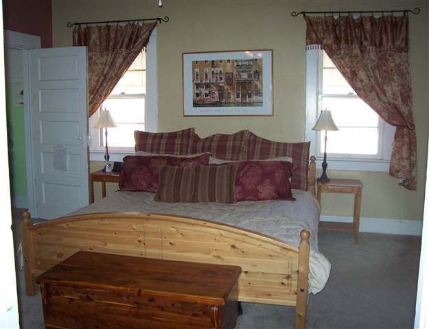 1520  W 11TH Ave - Photo 5