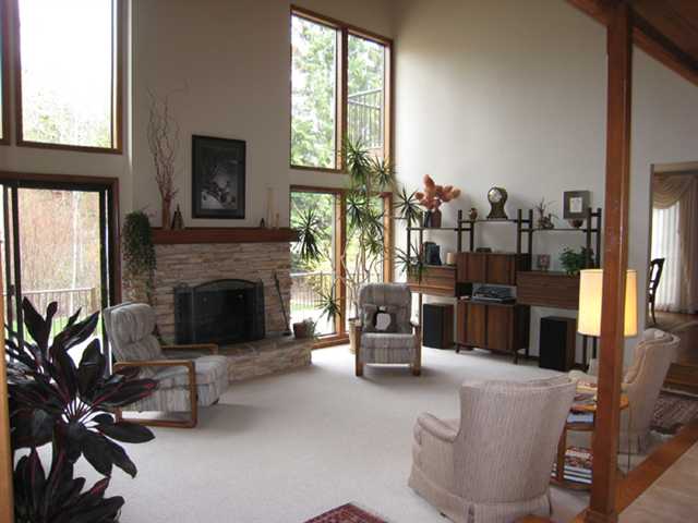 1503  E 27th Ave - Photo 6