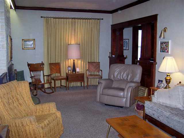 503  S 1st St - Photo 3