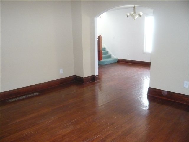 823  W Jackson Ave - Photo 3