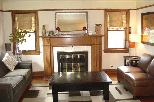 2805 S MONROE St - Photo 2