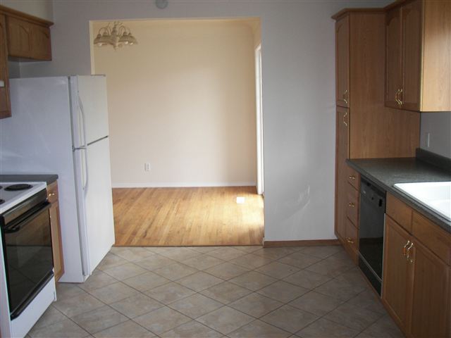 3808  E PACIFIC - Photo 7