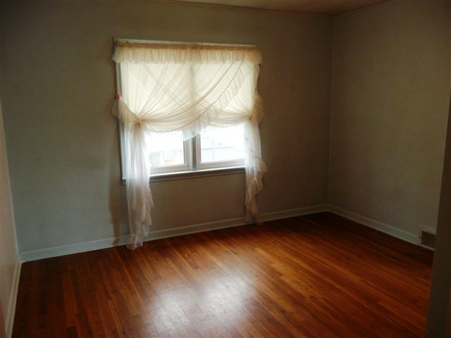 3610  N Madison - Photo 5
