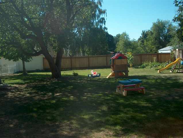 709  N BESSIE - Photo 8