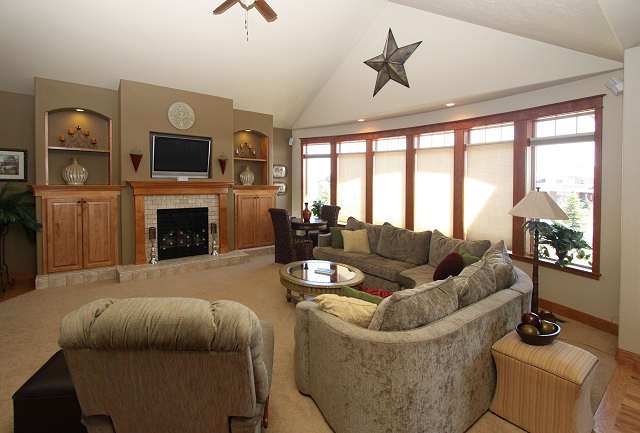 1603  W Panorama Ave - Photo 4