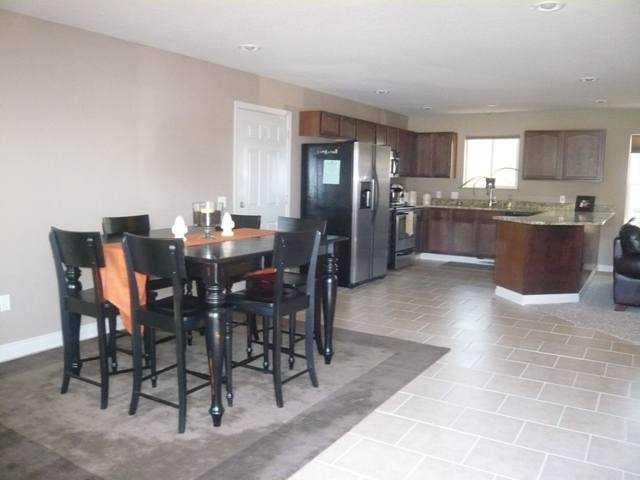 103  S Haven St - Photo 3