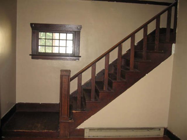 2517  E 4th Ave - Photo 3