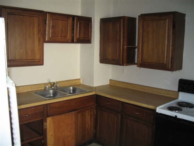 2517  E 4th Ave - Photo 7