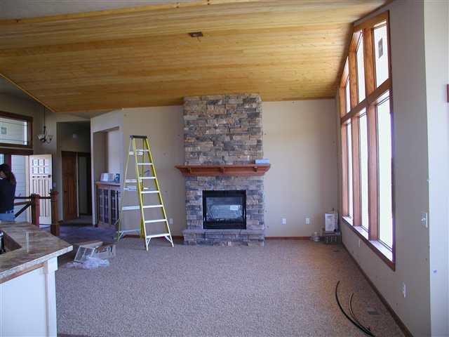 8209 N Hemlock - Photo 3