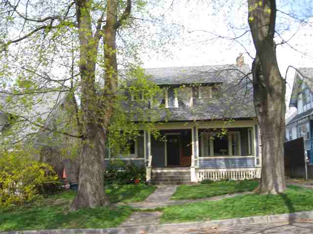 1034 W 11th Ave - Photo 1