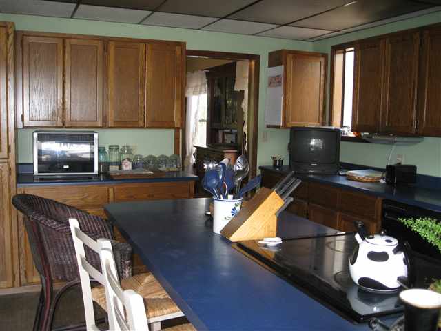 1034 W 11th Ave - Photo 6