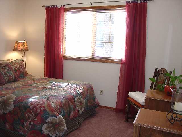 3807 E 48th Ave - Photo 8