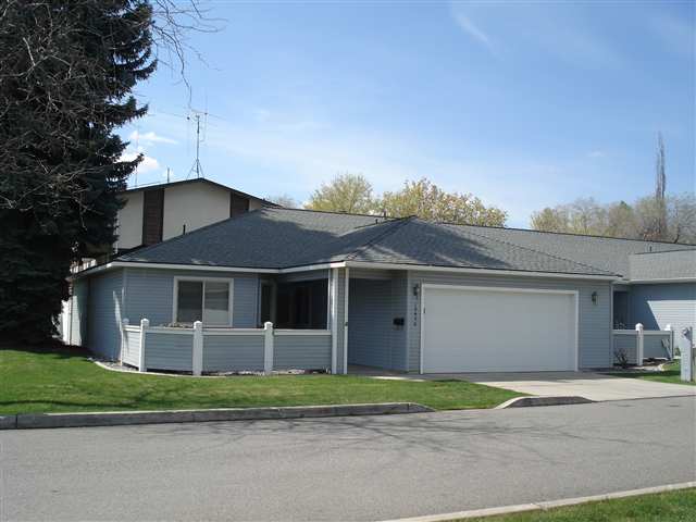 10620 E Nixon Ln - Photo 1