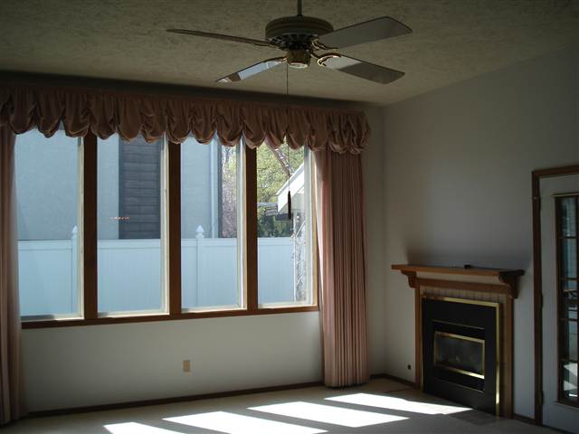 10620 E Nixon Ln - Photo 2