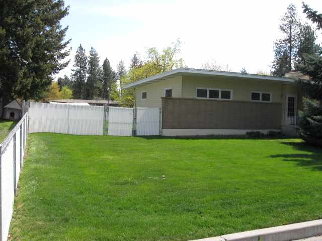 1711 S Morrow Rd - Photo 9