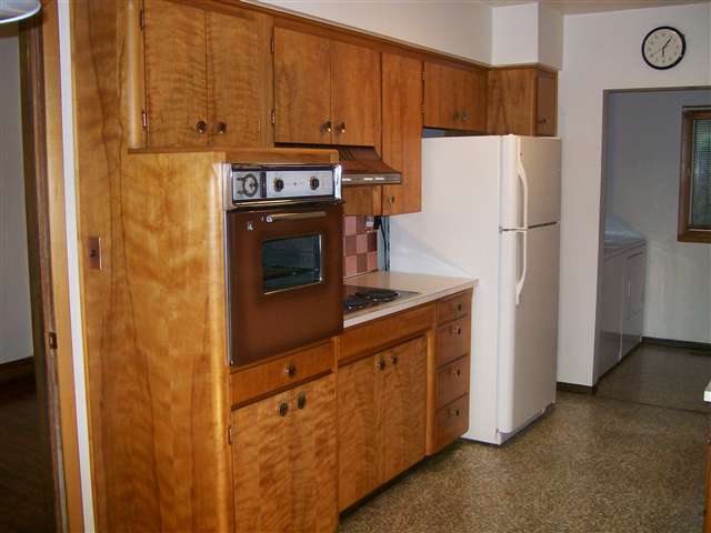 2709  E Nebraska - Photo 4