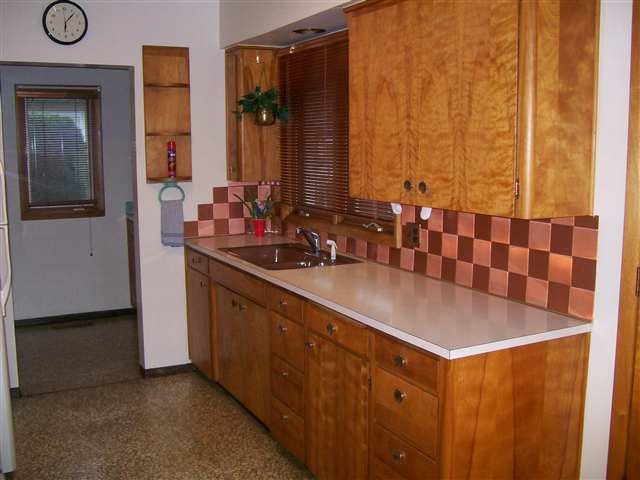2709  E Nebraska - Photo 5