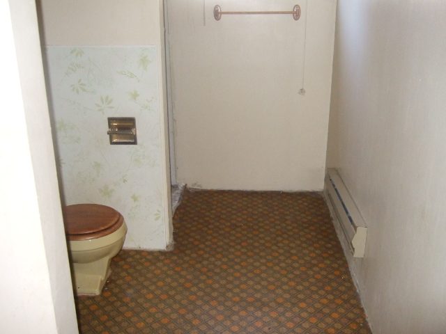 3004  W Longfellow Ave - Photo 8