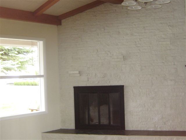 319  N Locust - Photo 6